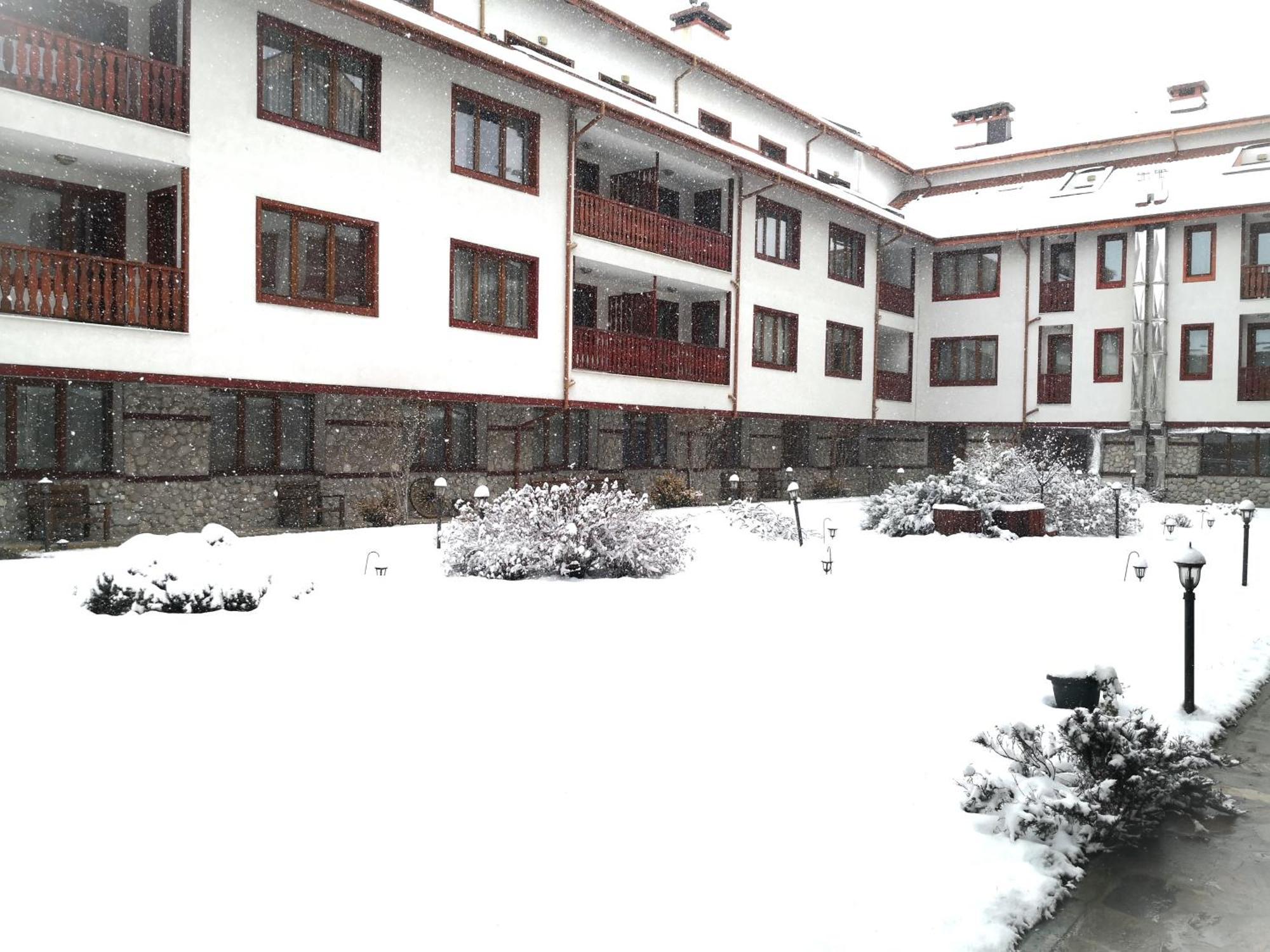 Pirin River Ski, Fun And Family Bansko Extérieur photo